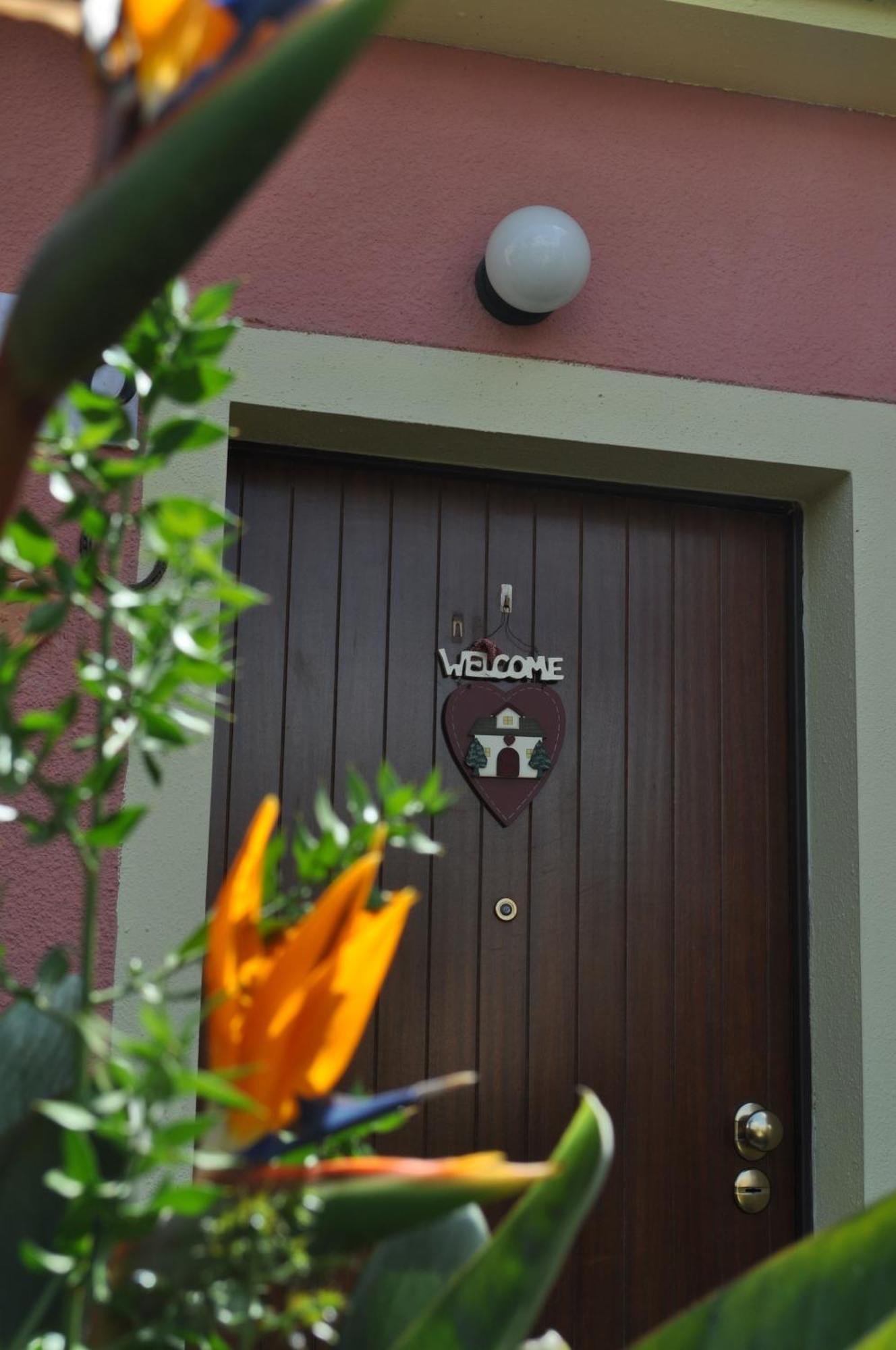 Ariedo Bed And Breakfast Capoterra Εξωτερικό φωτογραφία
